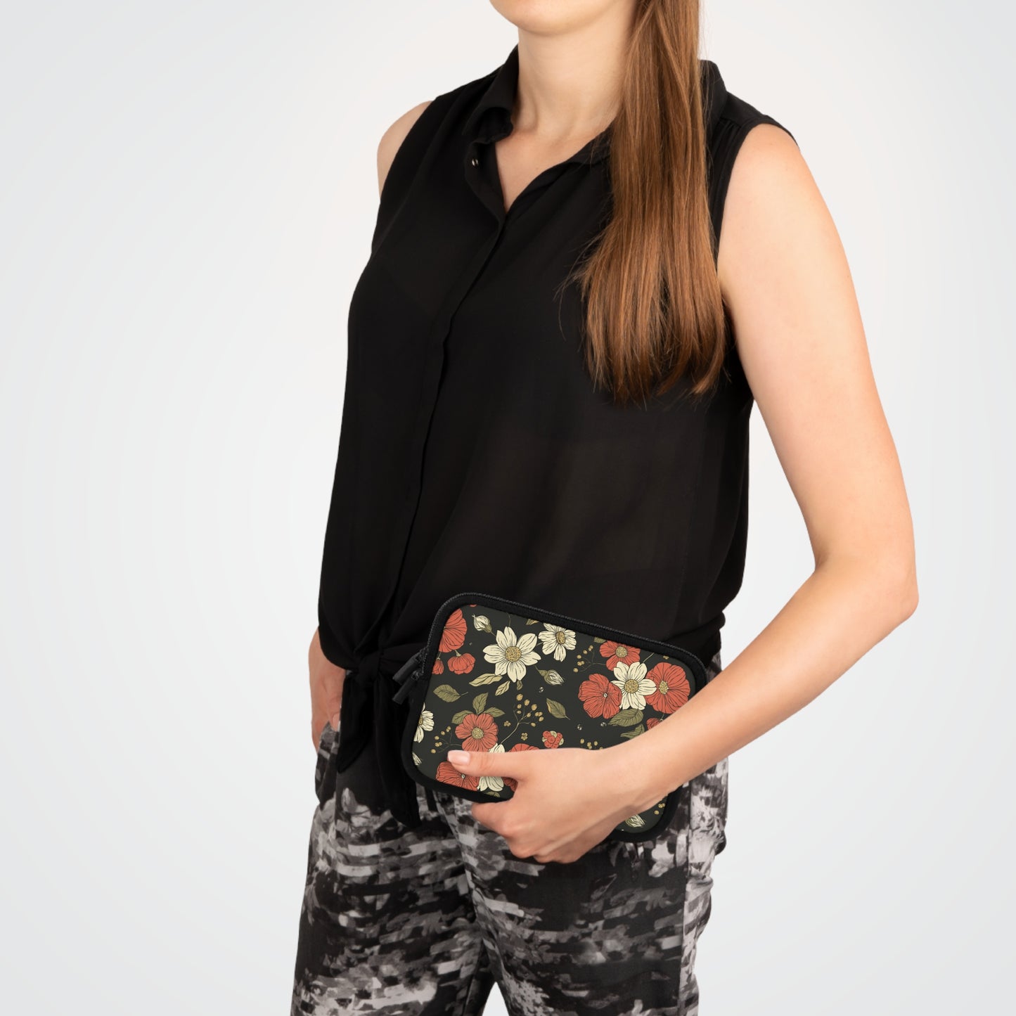 Floral Laptop Sleeve - Elegant Floral Design for Secure Storage