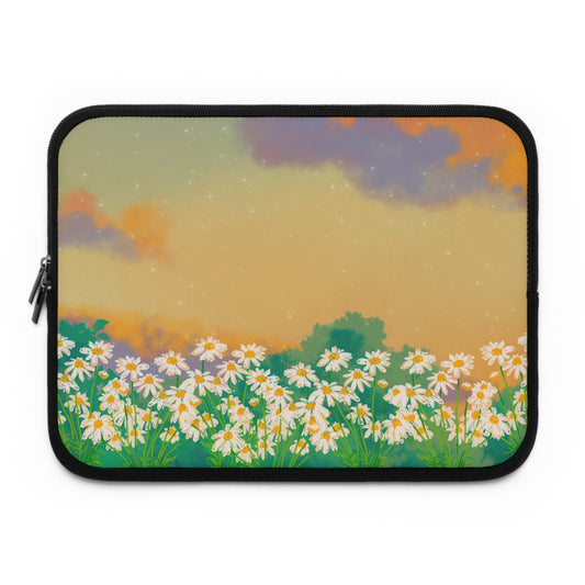 Daisy Fields Laptop Sleeve - Floral Design for Nature Lovers